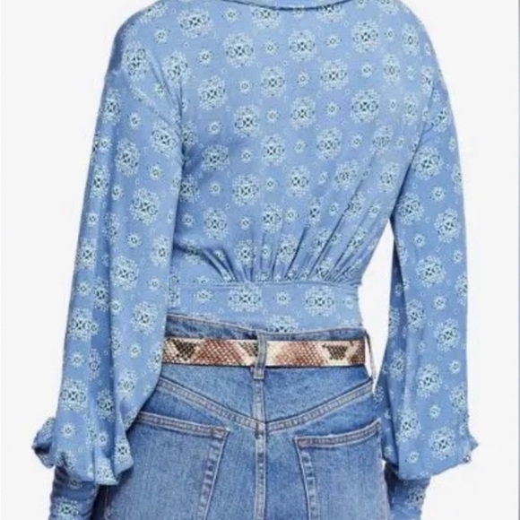 Free People Sydney Chambray Blue Top Size Medium Excellent Preloved Cond… - Picture 3 of 11